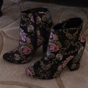 Embroidered Booties - Size 7.5
